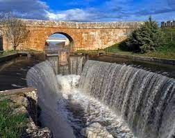 Tren del Canal de Castilla