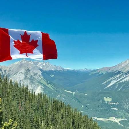 CURSOS DE IDIOMAS CANADÁ 2025 - ADULTOS Y JÓVENES (14-21 años)
